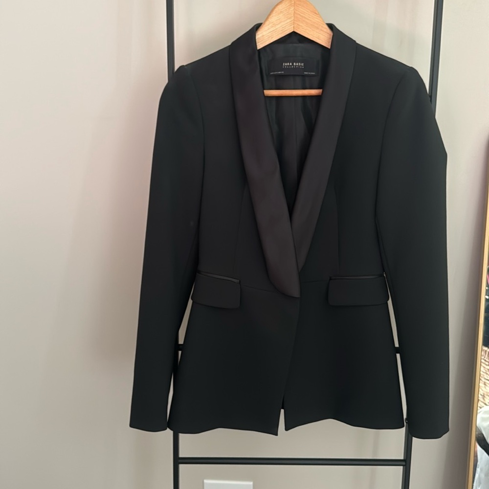Zara tuxedo jacket
